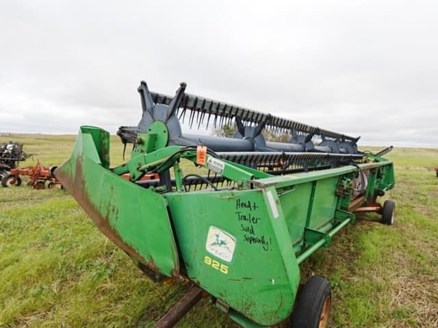 Image of John Deere 925 equipment image 1