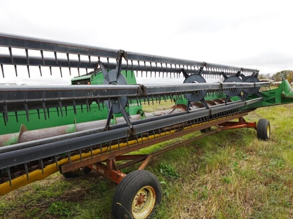 1990 John Deere 925 Equipment Image0