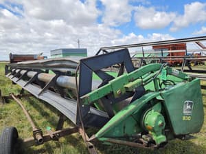 1990 John Deere 930 Image