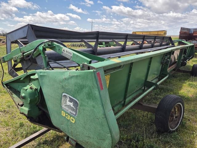 Image of John Deere 930 equipment image 2