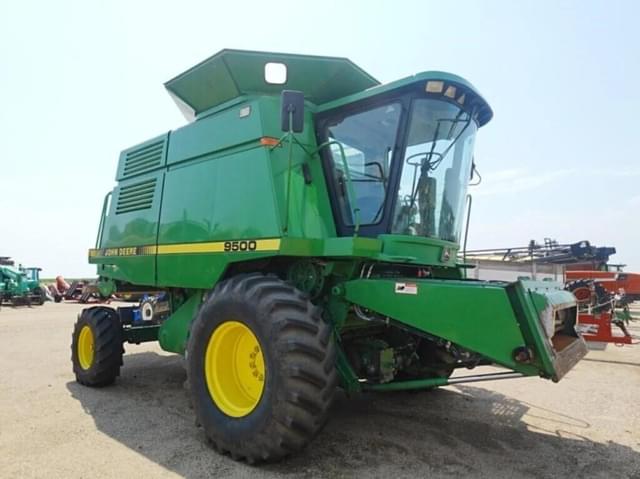 Image of John Deere 9500 equipment image 1