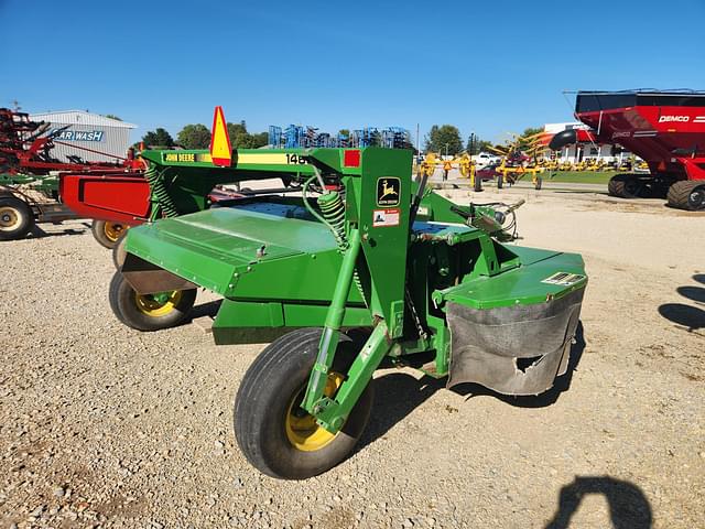 Image of John Deere 1460 equipment image 1