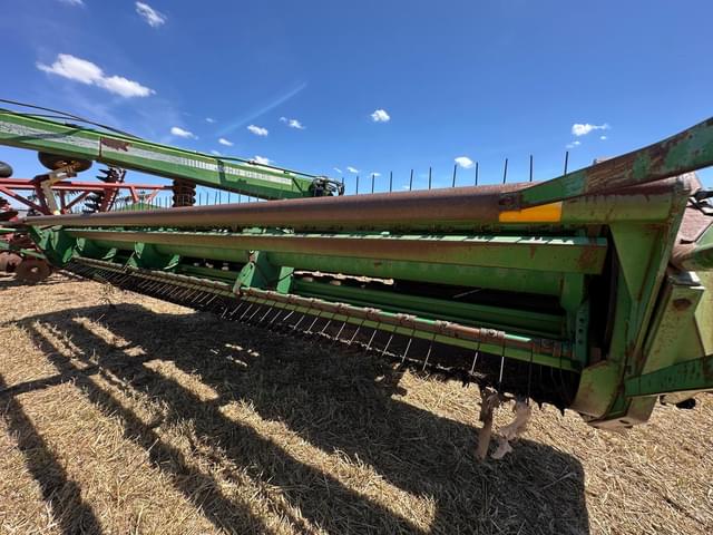 Image of John Deere 1600 equipment image 2