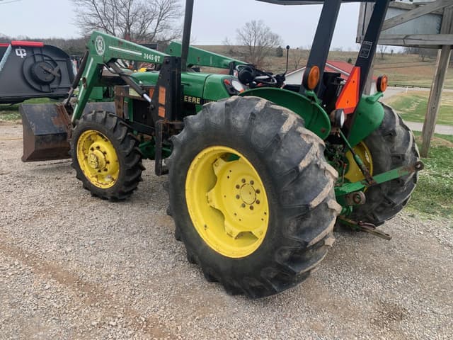 Image of John Deere 2155 equipment image 3