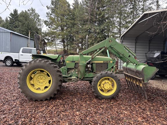 Image of John Deere 2355 equipment image 2