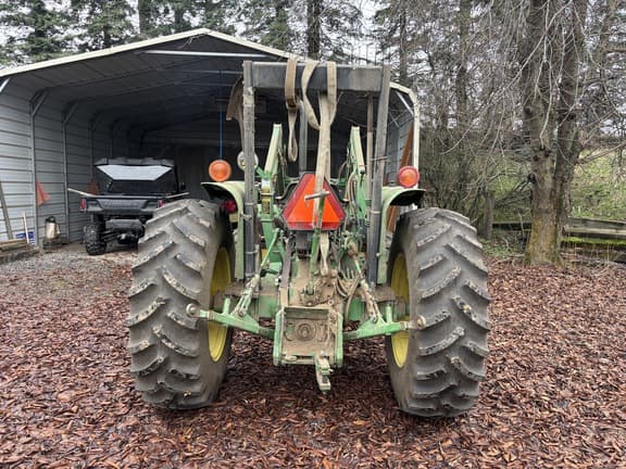 Image of John Deere 2355 equipment image 1