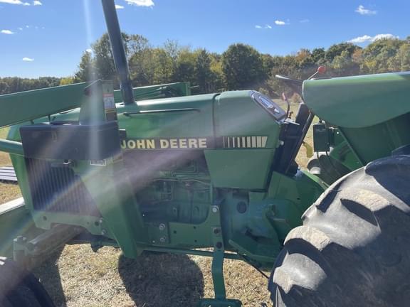 Image of John Deere 2355 equipment image 2