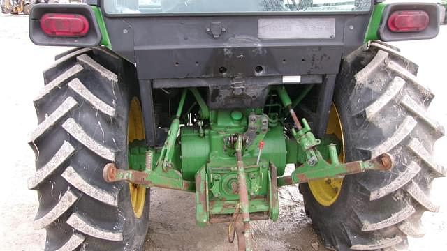 Image of John Deere 2755 equipment image 4