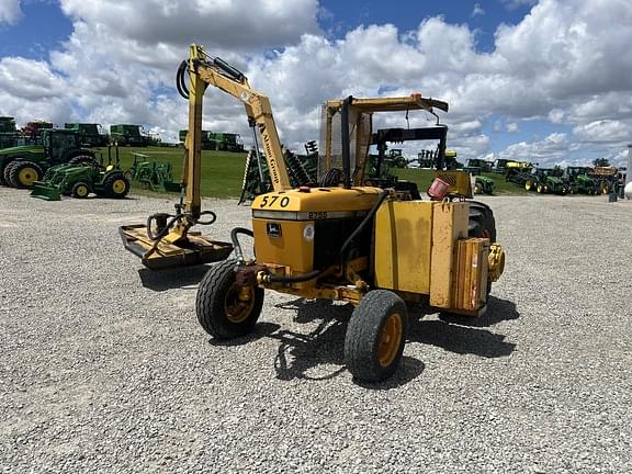 Image of John Deere 2755 equipment image 1