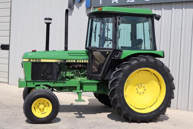 Image of John Deere 2755 equipment image 3