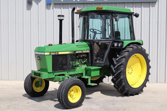 Image of John Deere 2755 equipment image 2