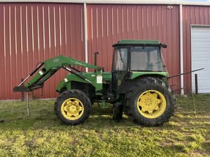 1990 John Deere 2755 Image