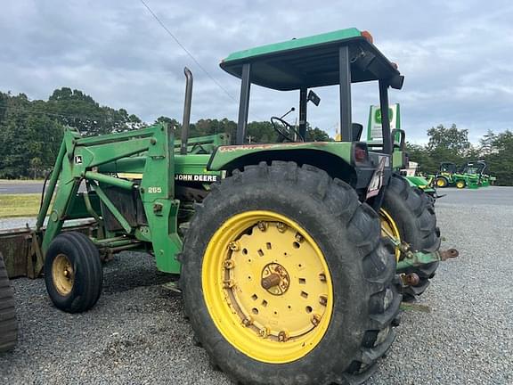 Image of John Deere 2955 equipment image 3