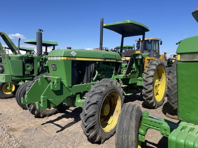 Image of John Deere 2955 equipment image 1