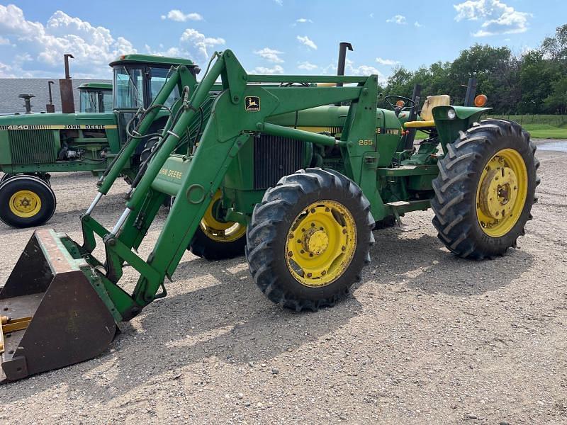 Image of John Deere 2955 Primary image