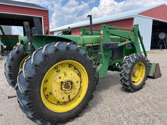 Image of John Deere 2955 equipment image 4