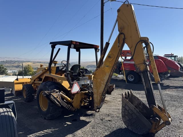Image of John Deere 310C equipment image 2