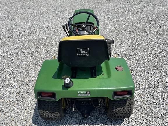 Image of John Deere 318 equipment image 4