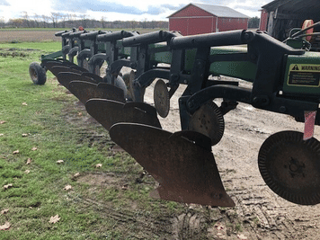 Main image John Deere 3710