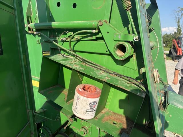 Image of John Deere 375 equipment image 4