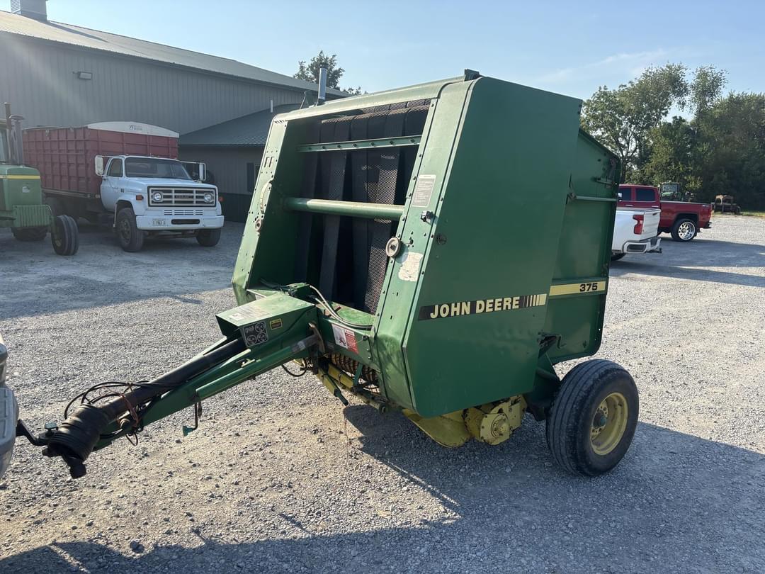 Image of John Deere 375 Primary image