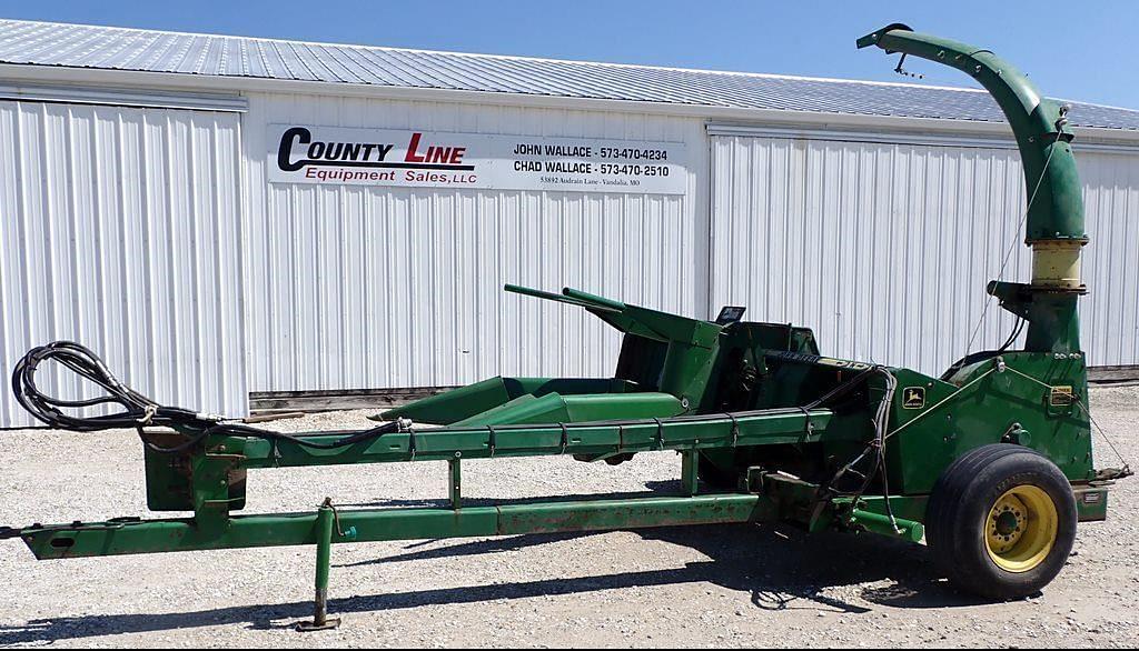 Image of John Deere 3970 Primary image