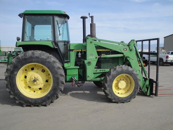Image of John Deere 4055 equipment image 1