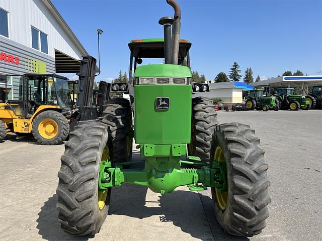 Image of John Deere 4055 equipment image 2