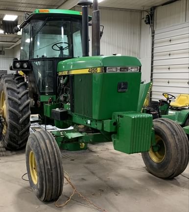 Main image John Deere 4255