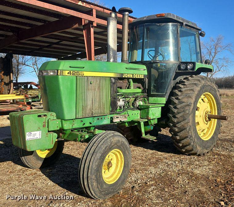 Image of John Deere 4255 Primary image