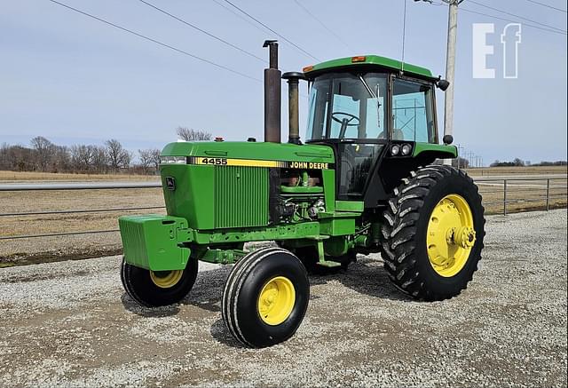 Image of John Deere 4455 equipment image 1