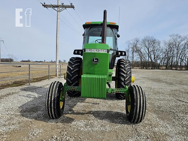 Image of John Deere 4455 equipment image 3