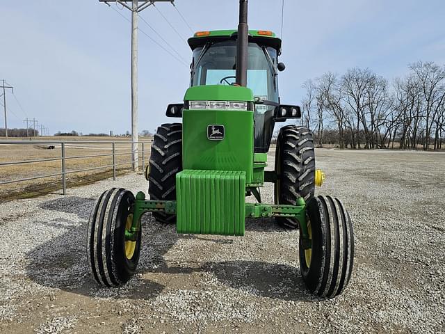 Image of John Deere 4455 equipment image 2