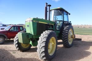 1990 John Deere 4455 Image