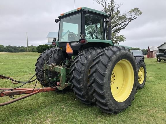 Image of John Deere 4455 equipment image 3