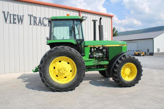 Image of John Deere 4455 equipment image 4