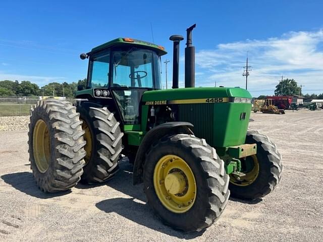 Image of John Deere 4455 equipment image 2