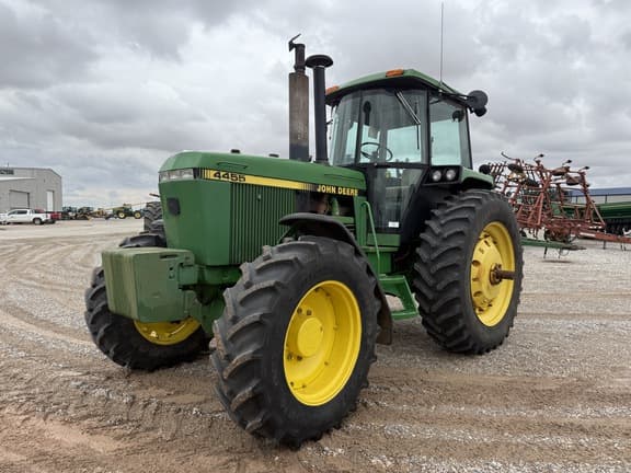 Image of John Deere 4455 Primary image