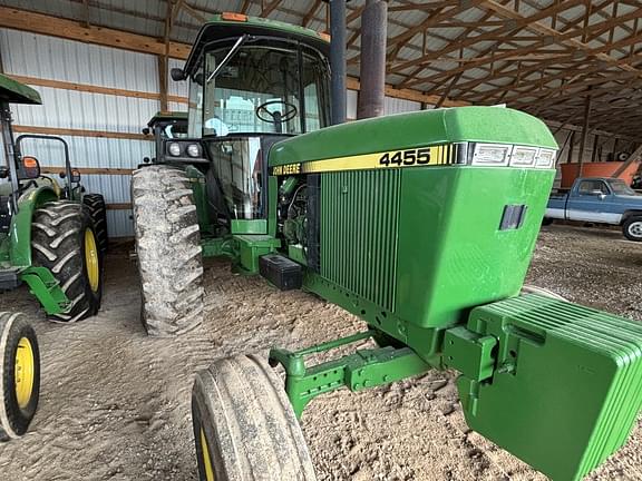 Image of John Deere 4455 equipment image 2