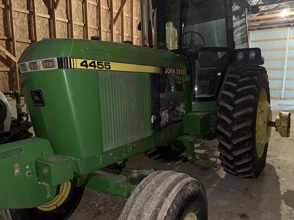 Image of John Deere 4455 equipment image 1