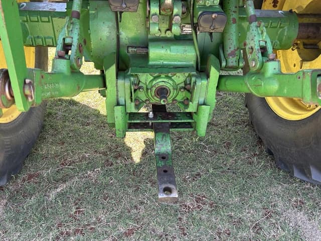 Image of John Deere 4455 equipment image 4