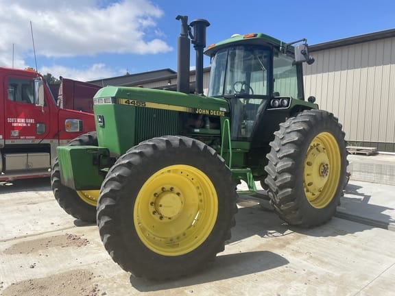 Main image John Deere 4455