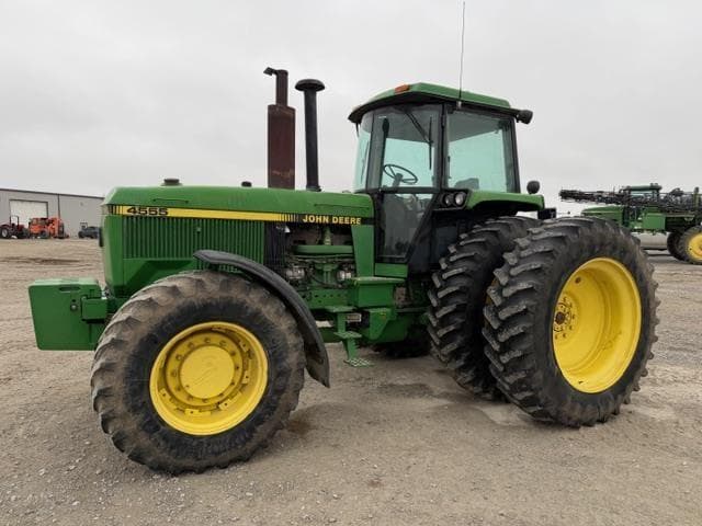 Image of John Deere 4555 equipment image 2