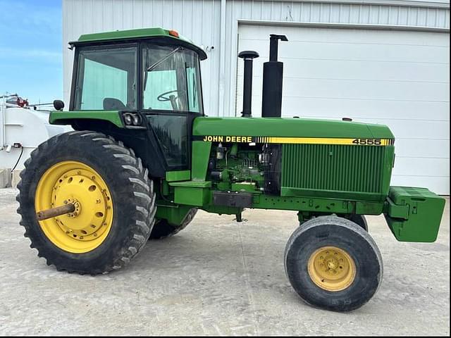 Image of John Deere 4555 equipment image 1