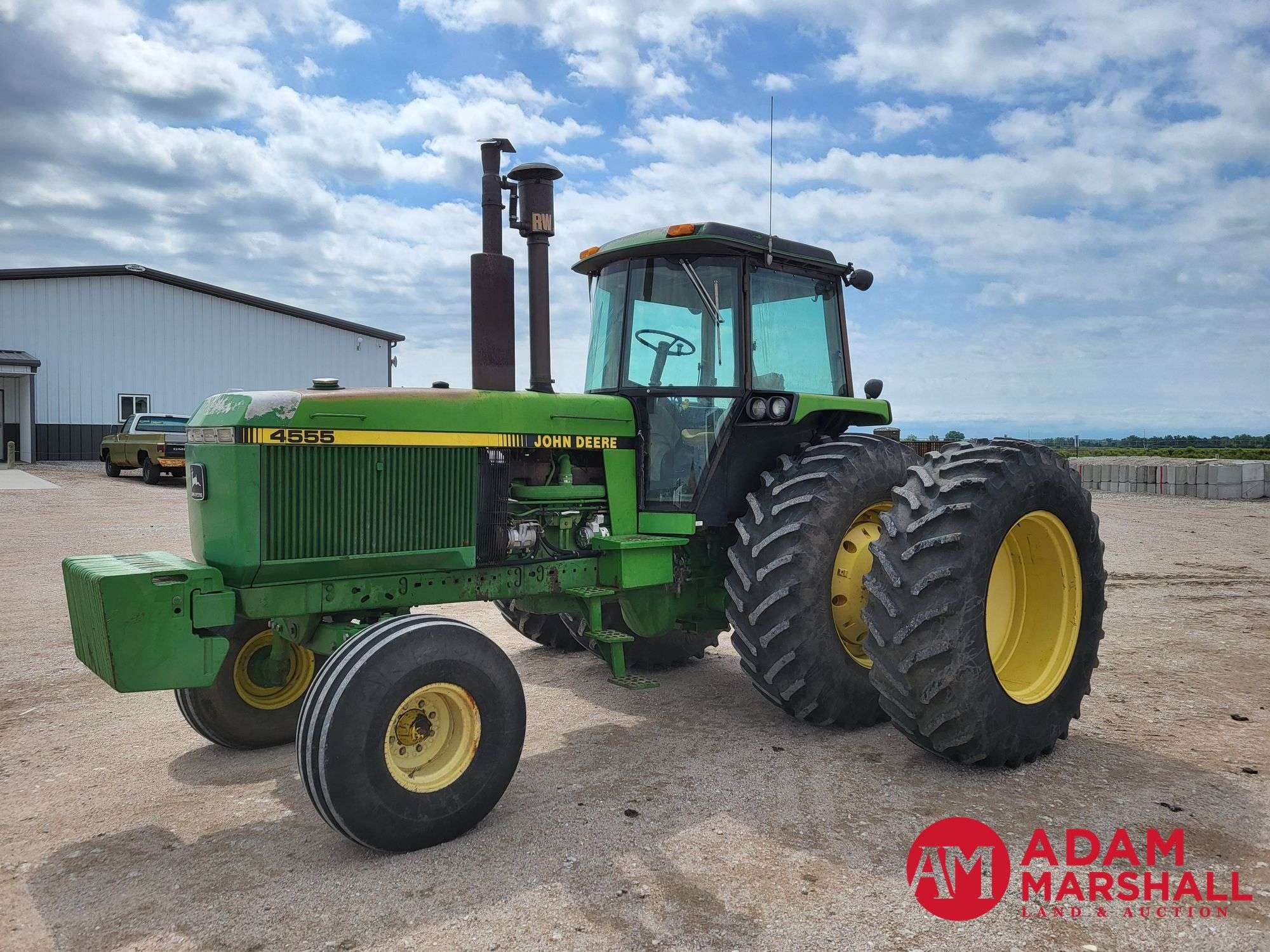 1990 John Deere 4555 Equipment Image0