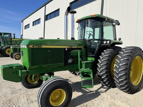 1990 John Deere 4755 Equipment Image0