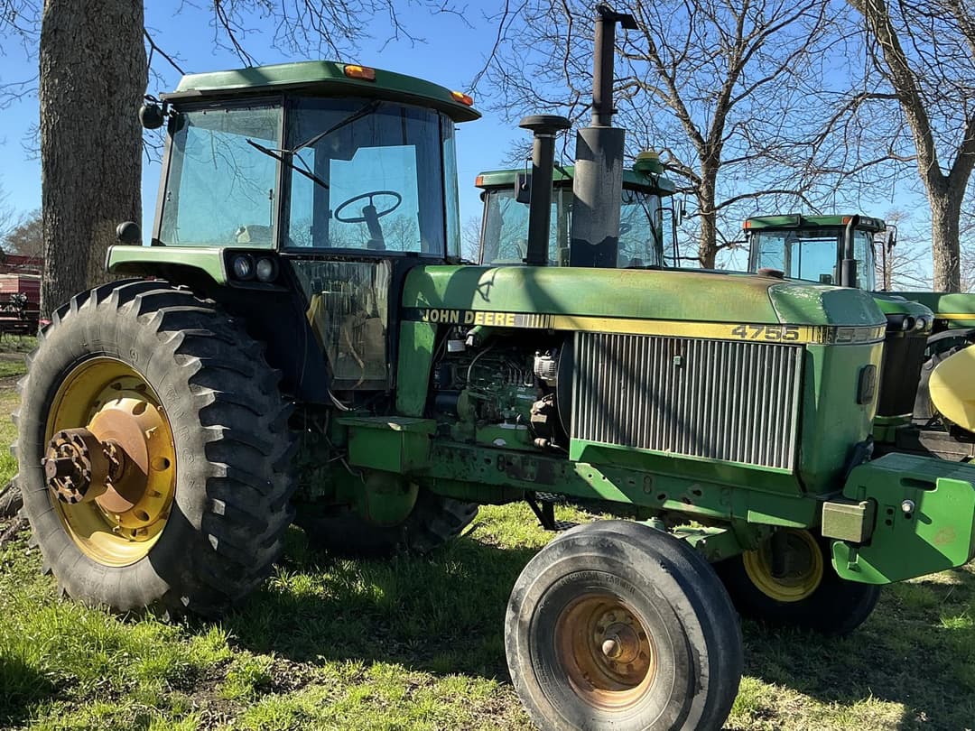 Image of John Deere 4755 Primary image