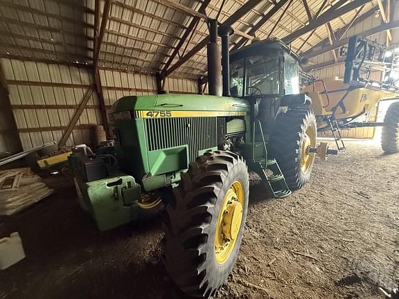 Image of John Deere 4755 Primary image