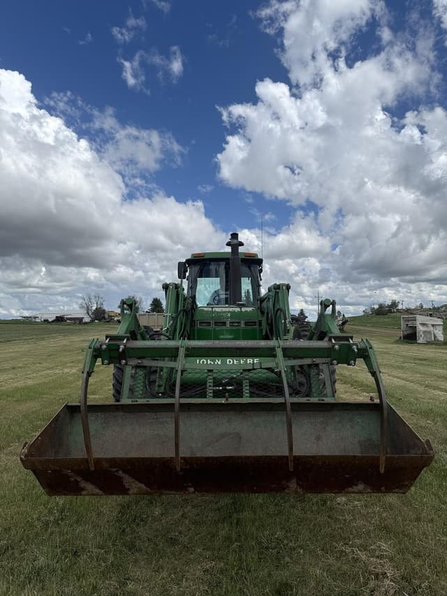 Image of John Deere 4755 equipment image 2
