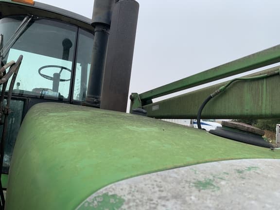 Image of John Deere 4755 equipment image 4